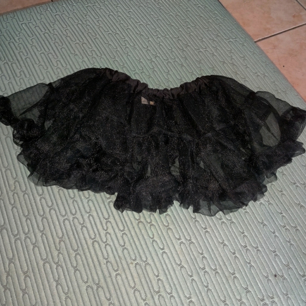 NWOT Lace Mesh Tutu Short Skirt Small Medium Halloween Costume Ballet